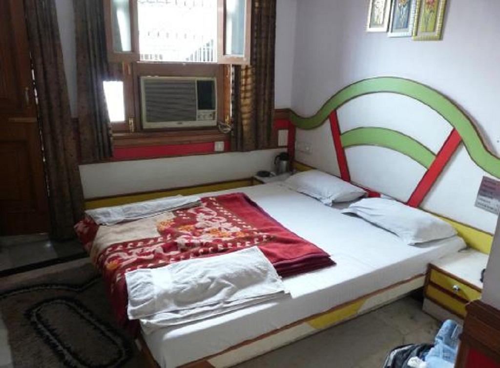 ניו דלהי Ajay Guest House מראה חיצוני תמונה